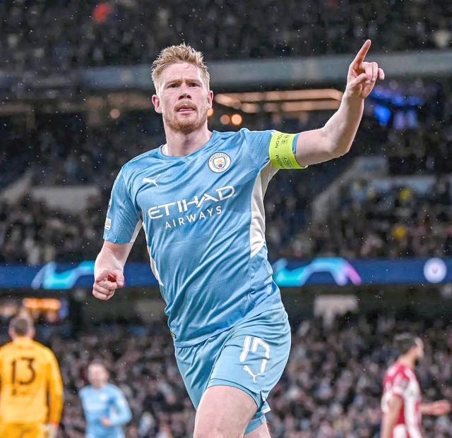 乐鱼体育网站入口-曼城力克利物浦，成功晋级欧冠半决赛