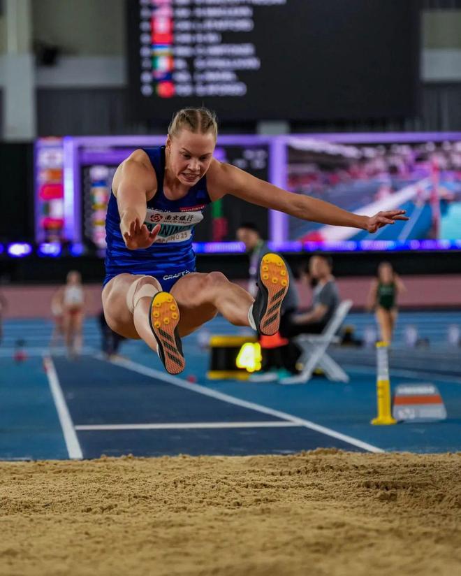 比利时田径选手勇夺冠军殊荣