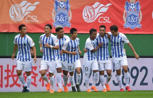 乐鱼体育下载-广州富力遭遇主场失利，球队积分暂时停滞的简单介绍