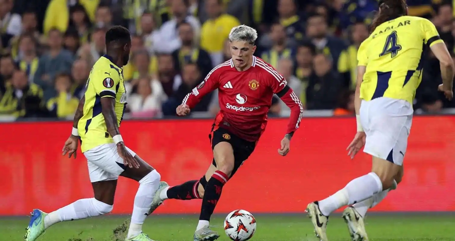 乐鱼体育官方-里昂大获全胜，体现冠军实力