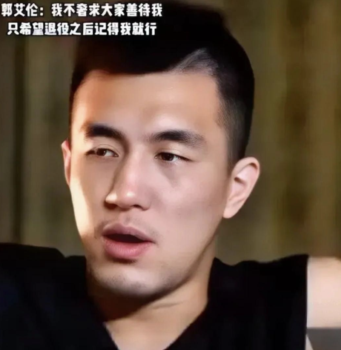 凯歌凯风:女子足球队笑对胜利喜迎辉煌 凯歌凯风:女子足球队笑对胜利喜迎辉煌