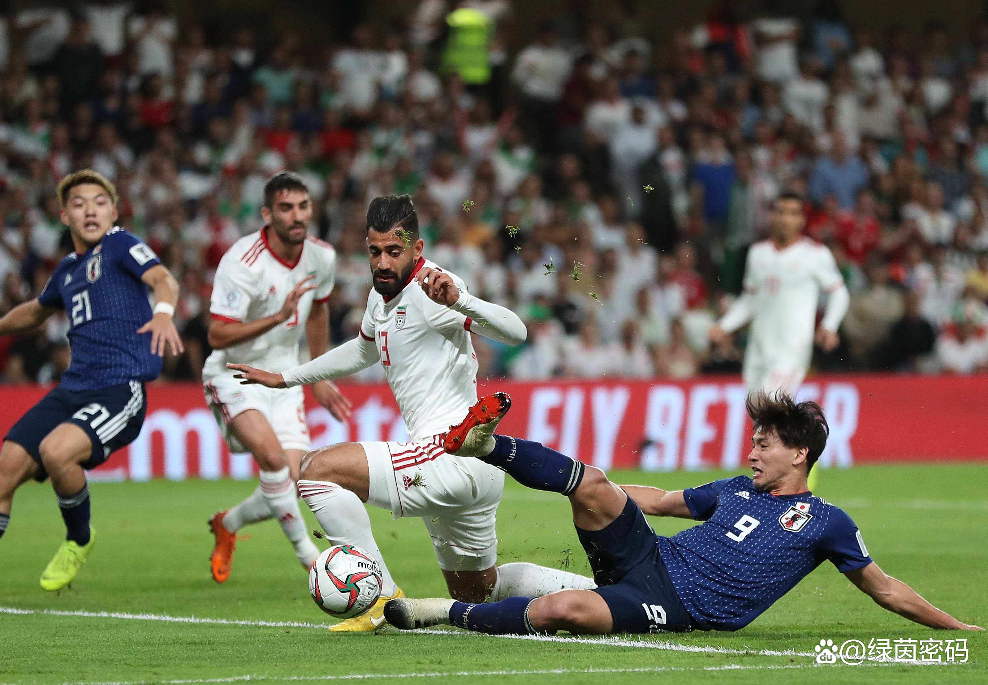 乐鱼体育课程-包含足球风云变幻，体育赛事备受瞩目的词条