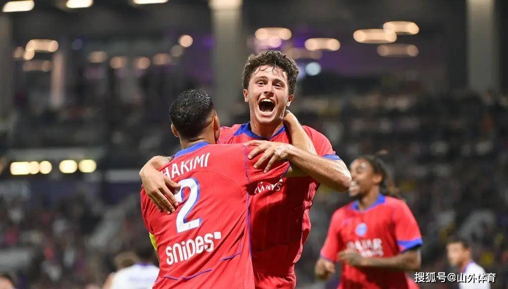 包含巴黎圣日耳曼豪取六连胜，势不可挡的词条