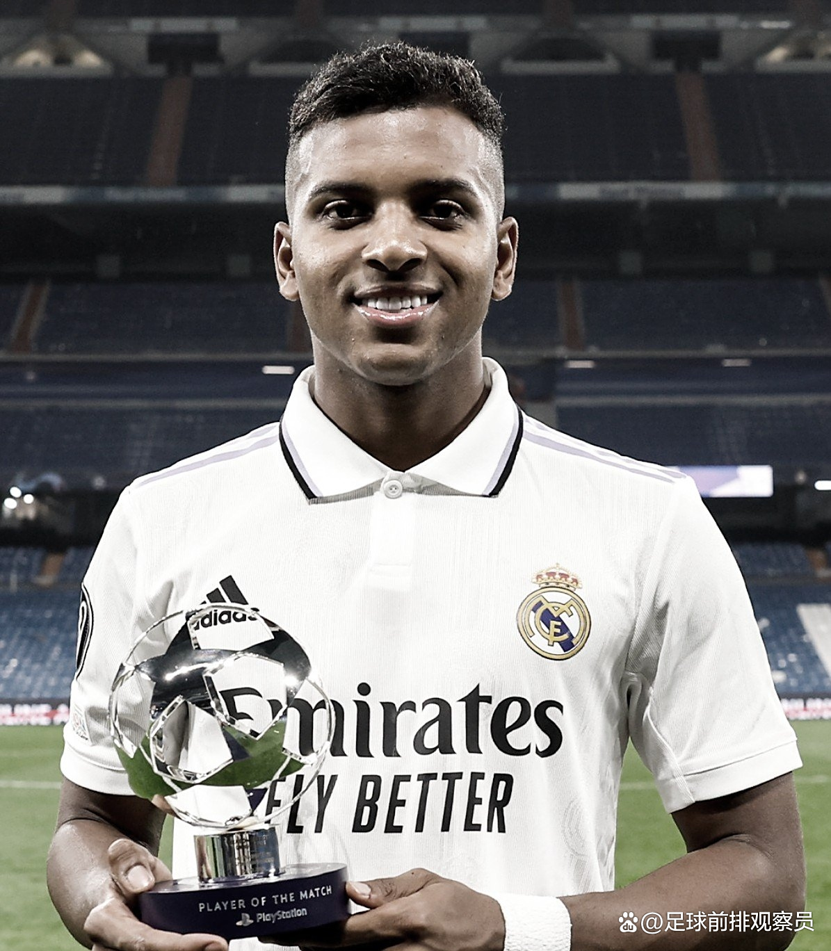 包含皇马年轻球员崭露头角,助力球队获胜!的词条 包含皇马年轻球员崭露头角,助力球队获胜!的词条