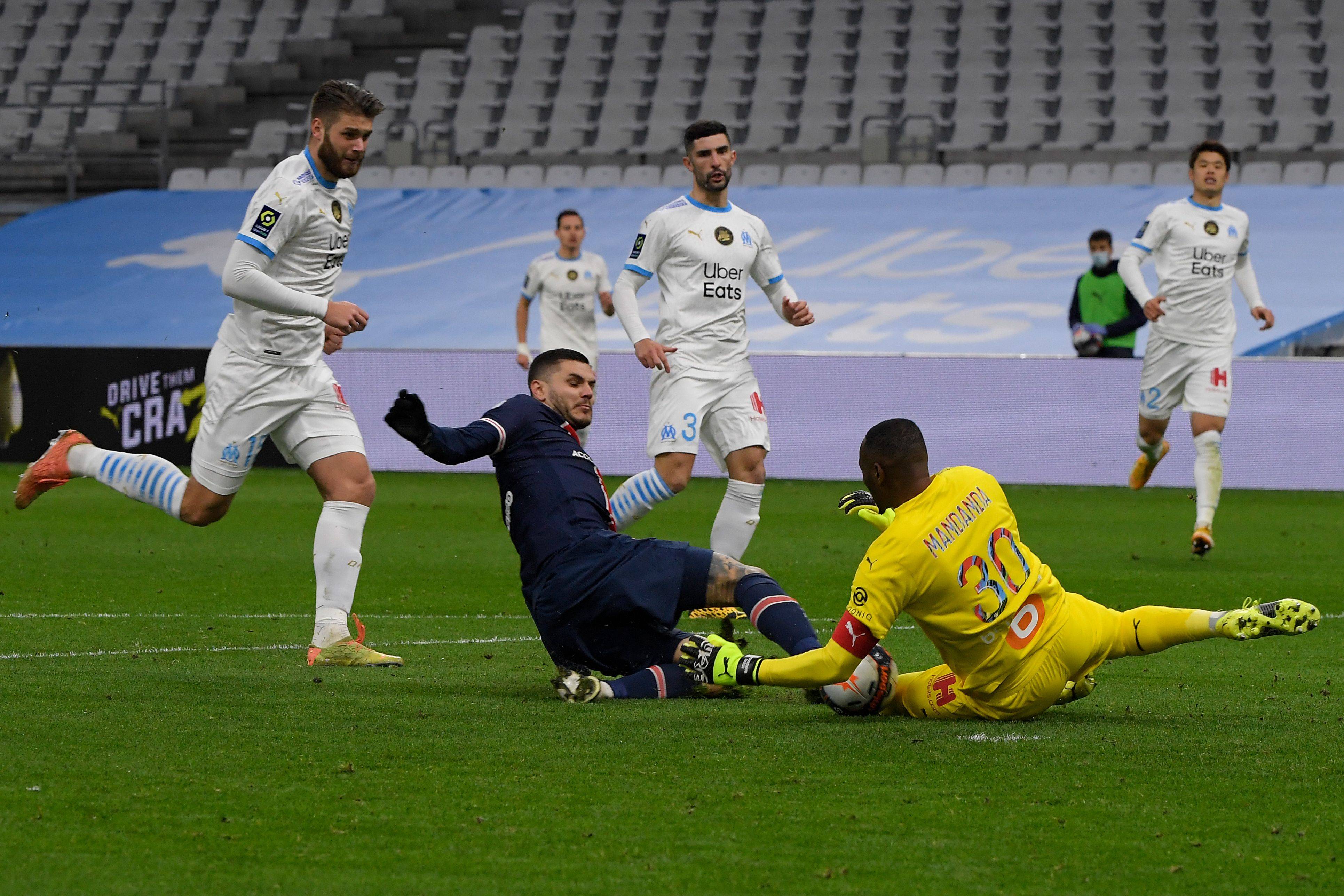 乐鱼体育入口-包含马赛门将神勇守门，为球队保住关键三分的词条