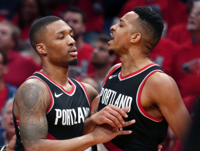 关于鹈鹕客场惜败开拓者,结束连胜的信息 关于鹈鹕客场惜败开拓者,结束连胜的信息