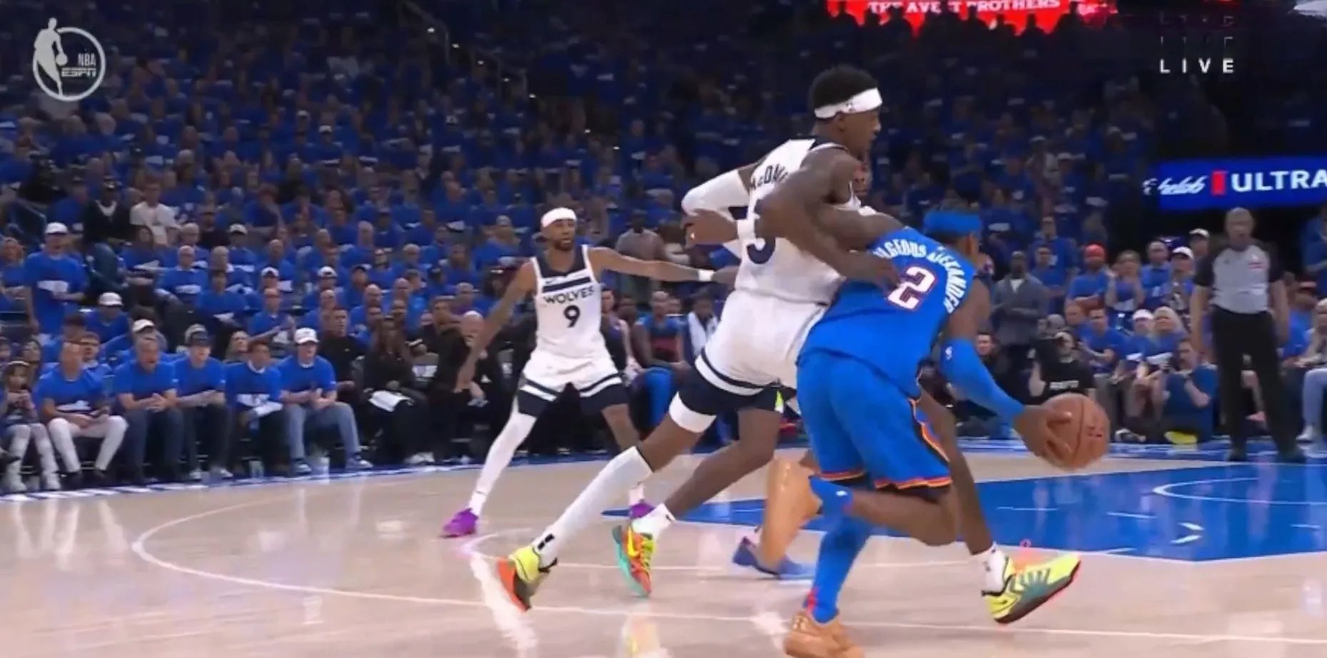 小牛加时战胜森林狼，结束两连败