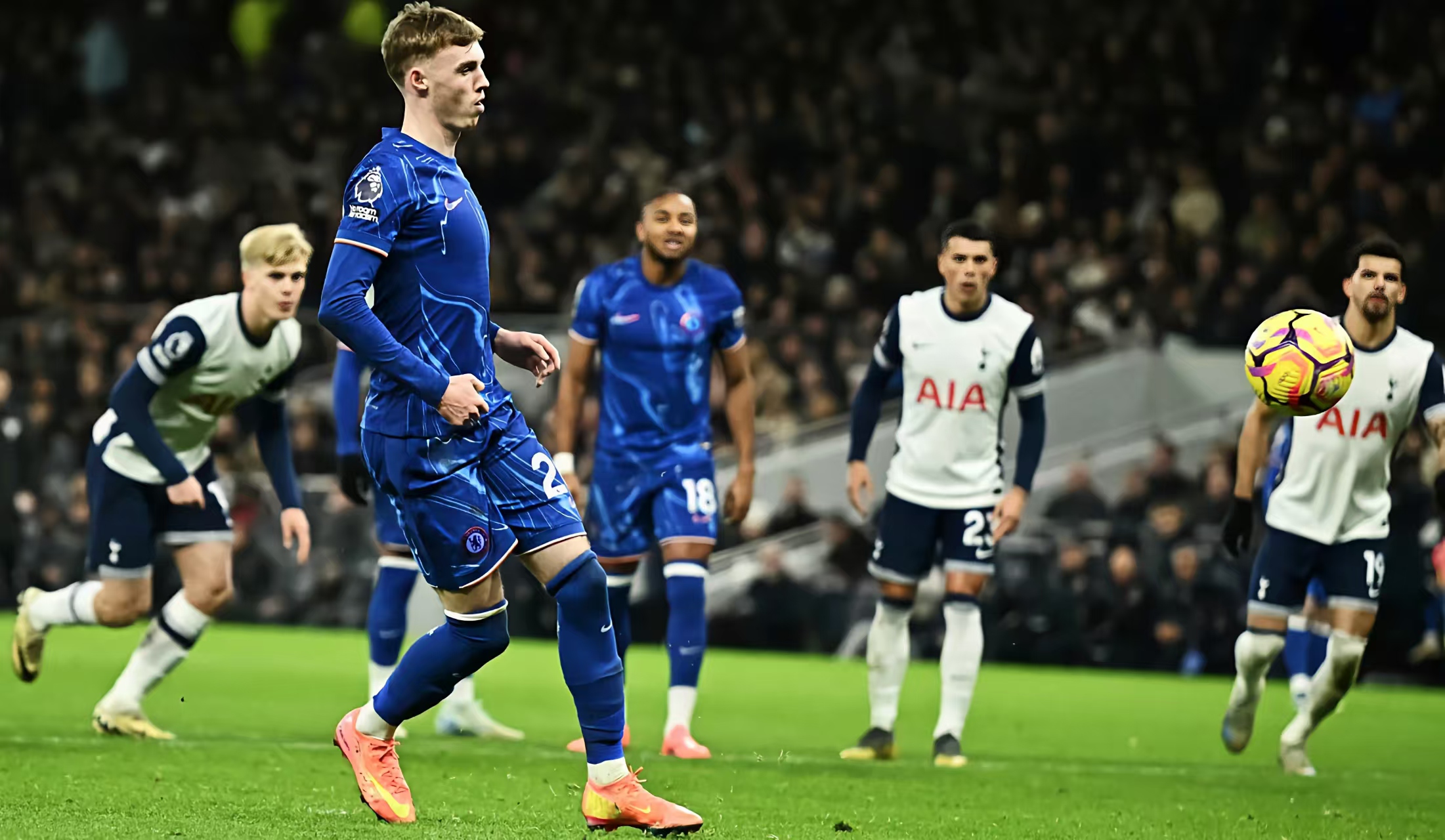 乐鱼体育馆-热刺逆转胜利，继续保持不败