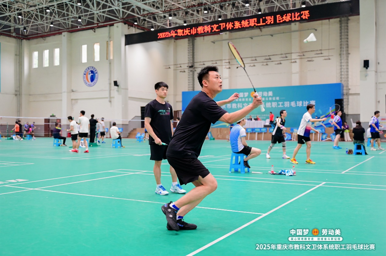 乐鱼体育在线-关于羽毛球选拔赛选手技艺高超，竞技异常激烈的信息