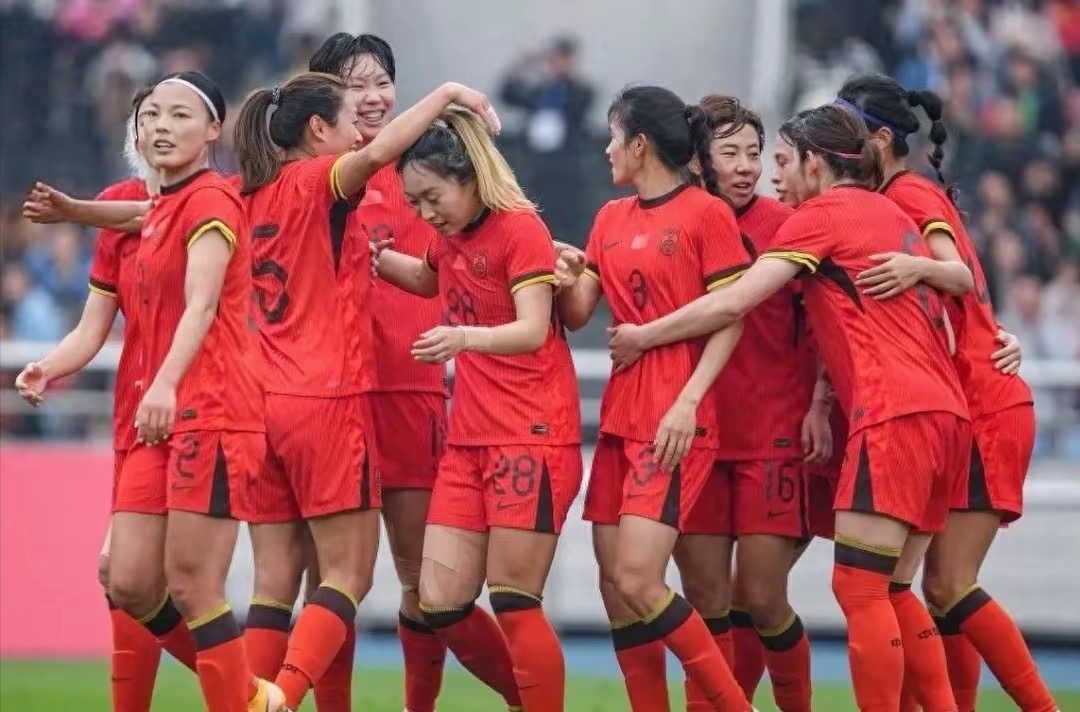 乐鱼体育在线登录-中国女足健儿备战大赛，为荣誉而战